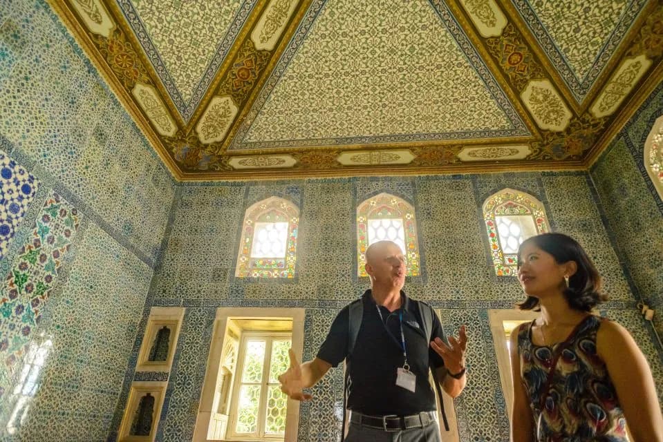 Visite Guidée de 4 Heures : Palais de Topkapi, Église Sainte-Irène et Chambres du Harem - Image 11