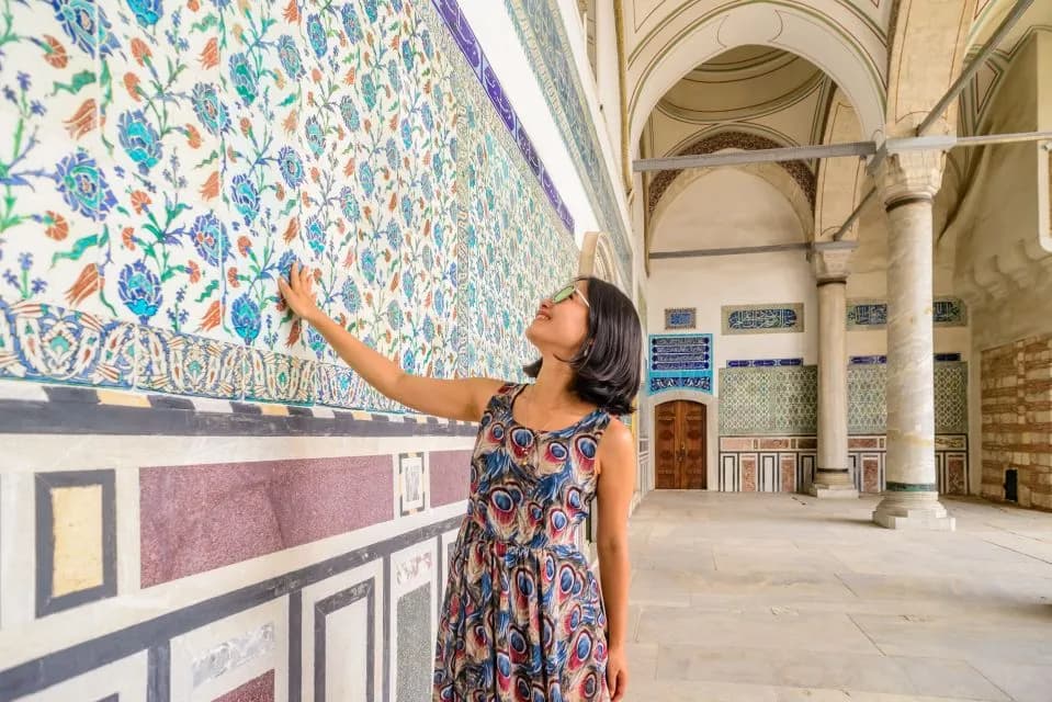 Visite Guidée de 4 Heures : Palais de Topkapi, Église Sainte-Irène et Chambres du Harem - Image 16