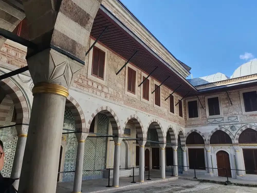 Visite de 1h30 du Palais de Topkapi : Entrée Coupe-file avec Guide Expert - Image 10